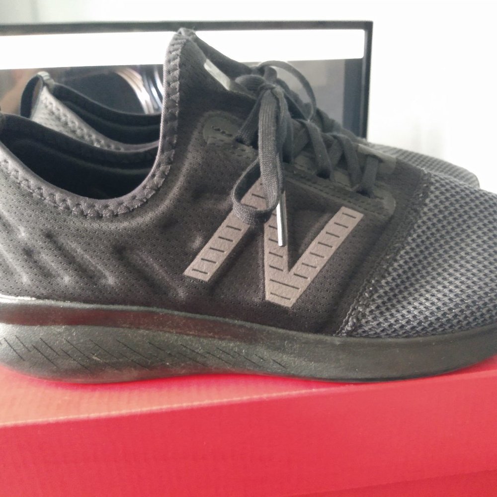 New Balance Men's FuelCore Coast v4 Running Shoes